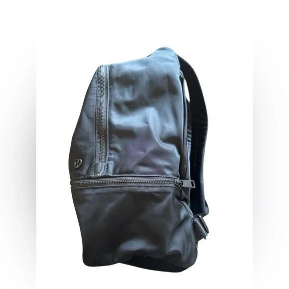 Lululemon City Adventurer Backpack - Picture 13 of 16